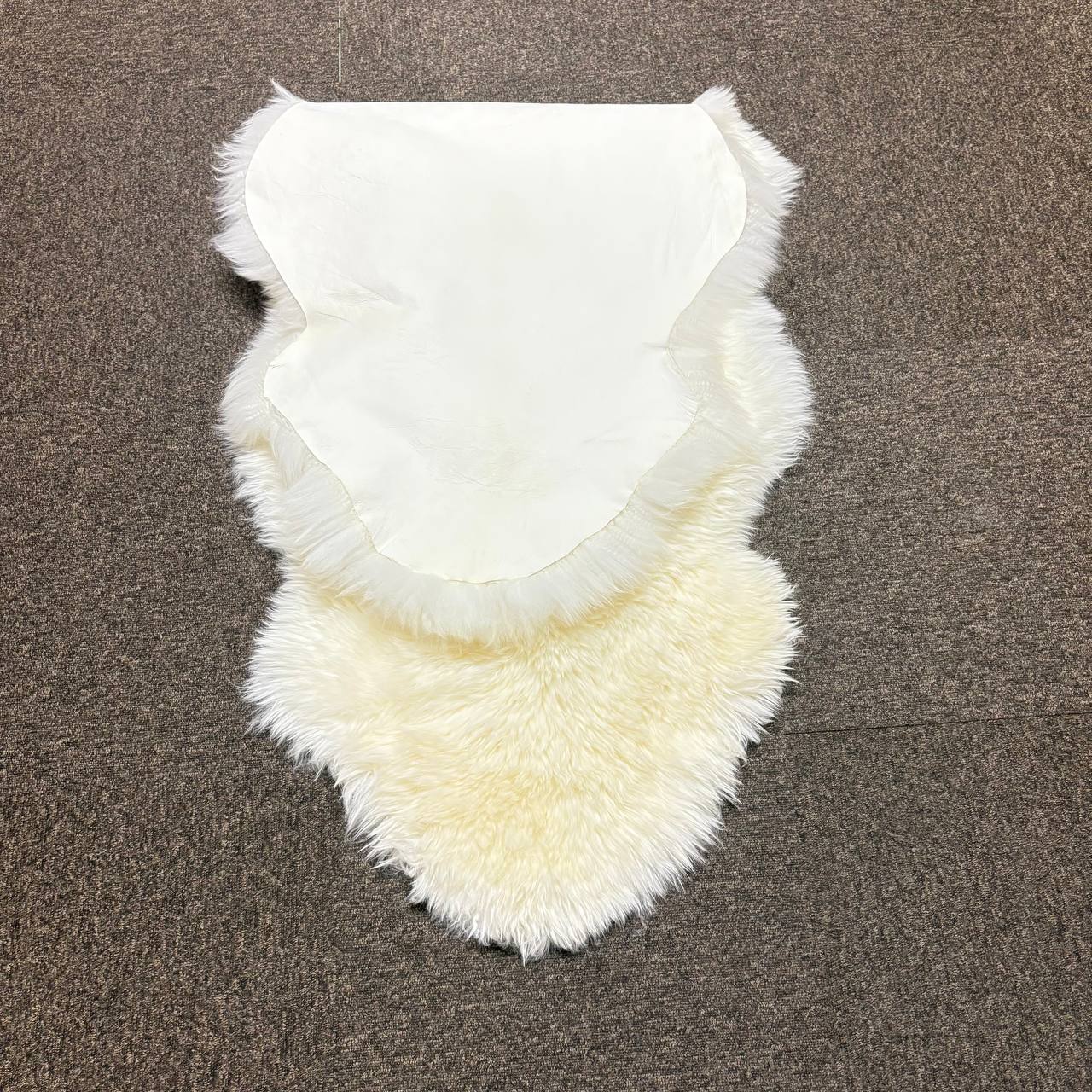 ムートンラグ シープスキンロング 羊毛皮 本革仕様 185×65cm 長毛